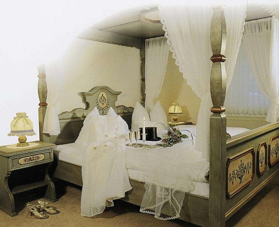 Hotel Schwalenberger Malkasten 슈나이더슈발렌베르크 객실 사진