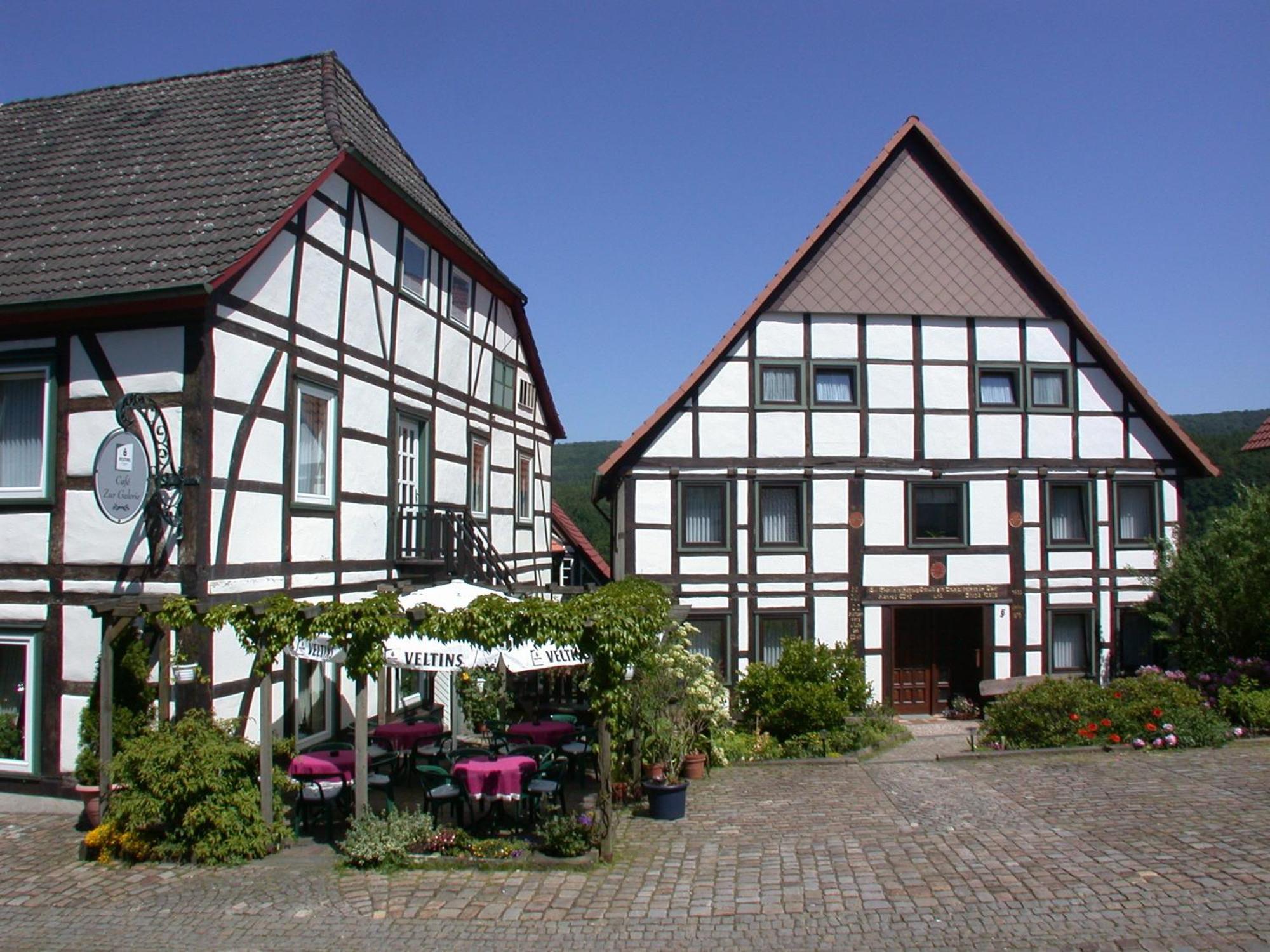 Hotel Schwalenberger Malkasten 슈나이더슈발렌베르크 외부 사진
